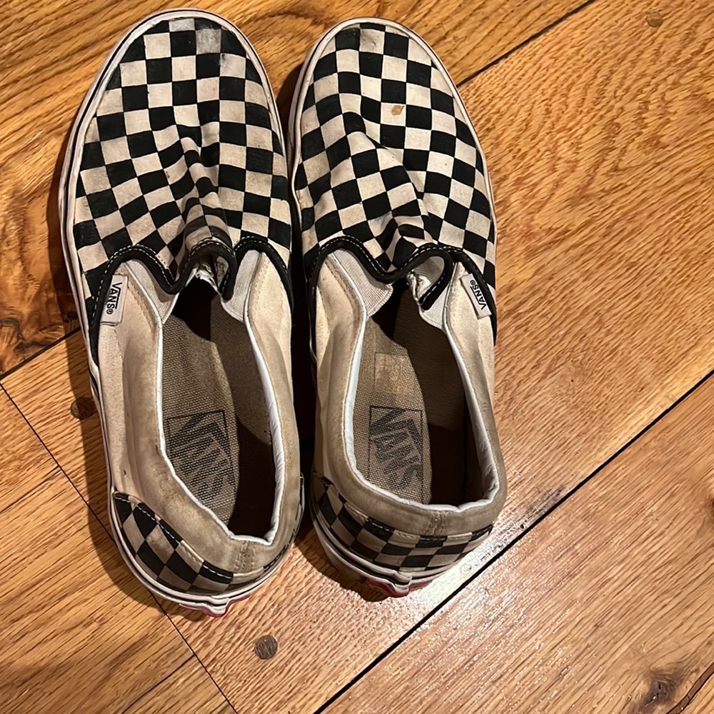 checkered vans
